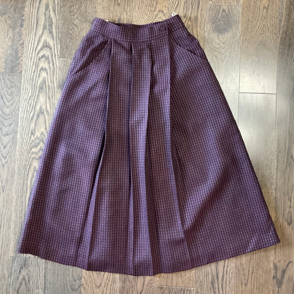 Vintage Pure New Wool Burgundy A-Line Pleated Skirt